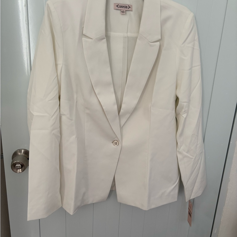 NWT Color bone white